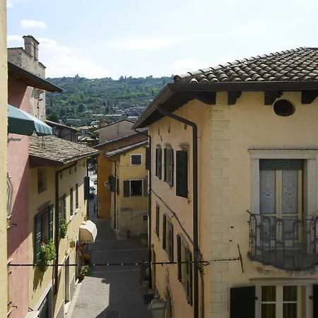Elegante Al Centro Storico * Torri Del Benaco