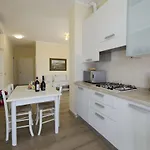 Elegante Al Centro Storico * Torri del Benaco